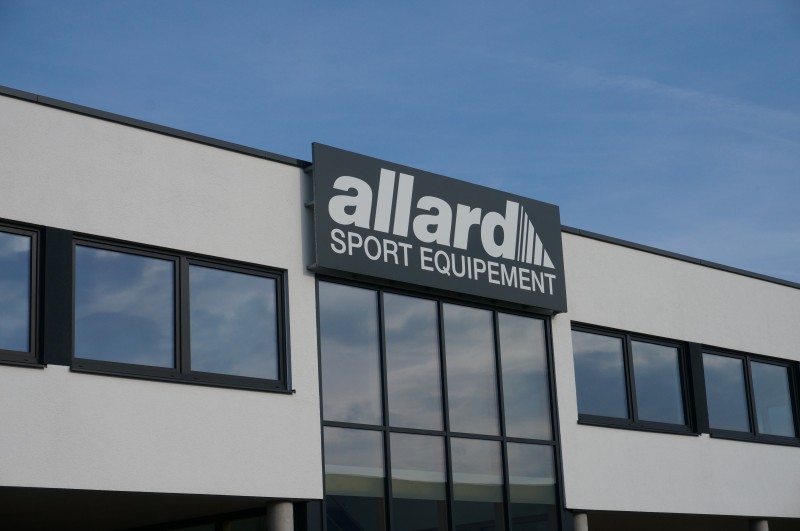 Panneau façade Allard sport - image 1